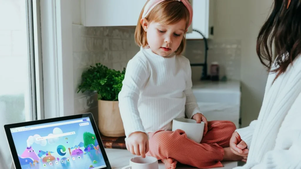 Tech Gifting Ideas That Connect Families and Spark Creativity